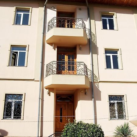 Crown Hotel Tashkent Ngoại thất bức ảnh