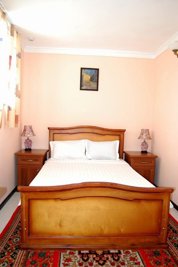 Crown Hotel Tashkent Ngoại thất bức ảnh