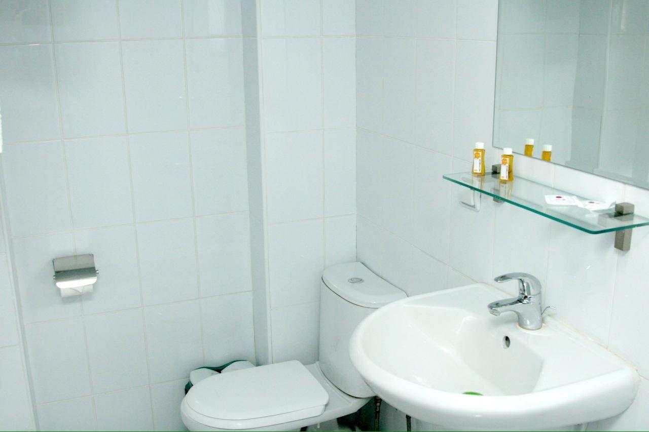Crown Hotel Tashkent Ngoại thất bức ảnh