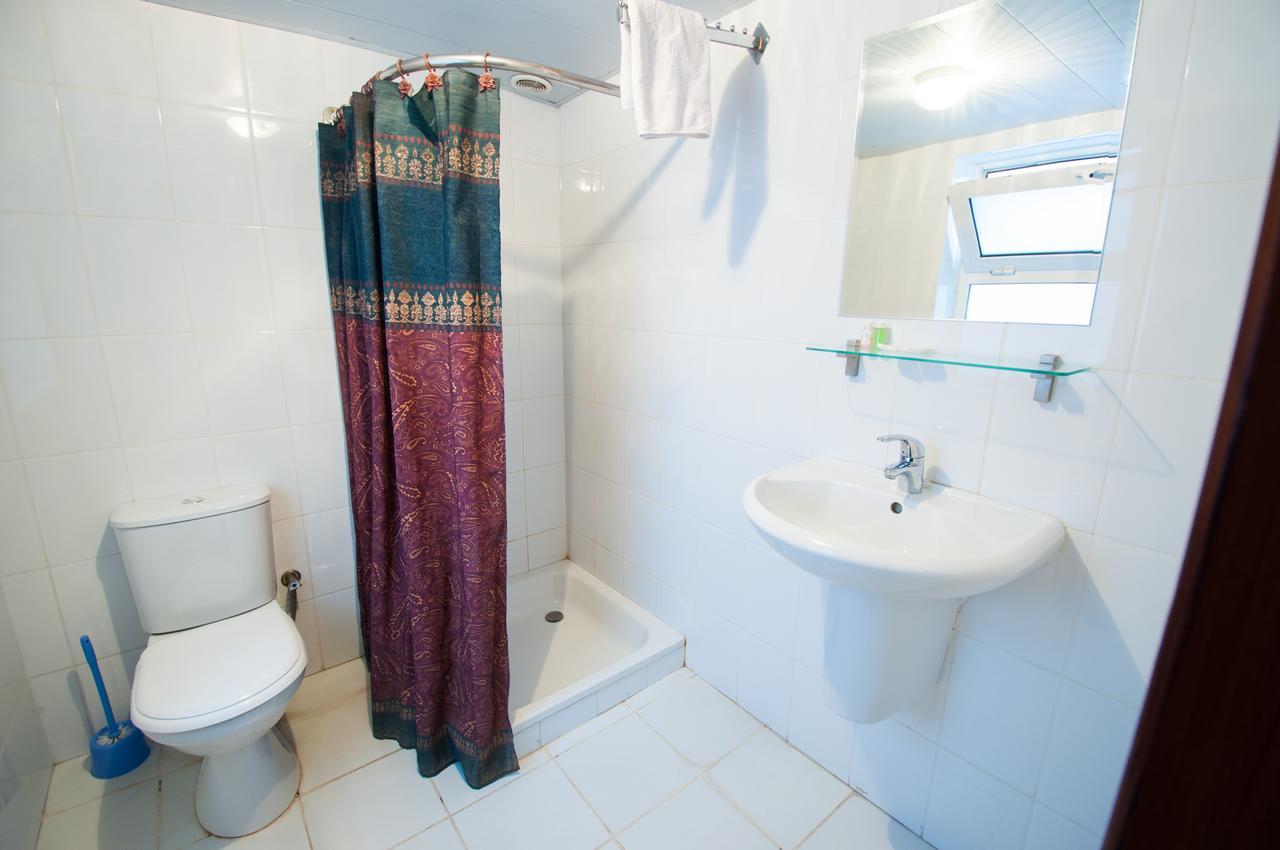 Crown Hotel Tashkent Ngoại thất bức ảnh